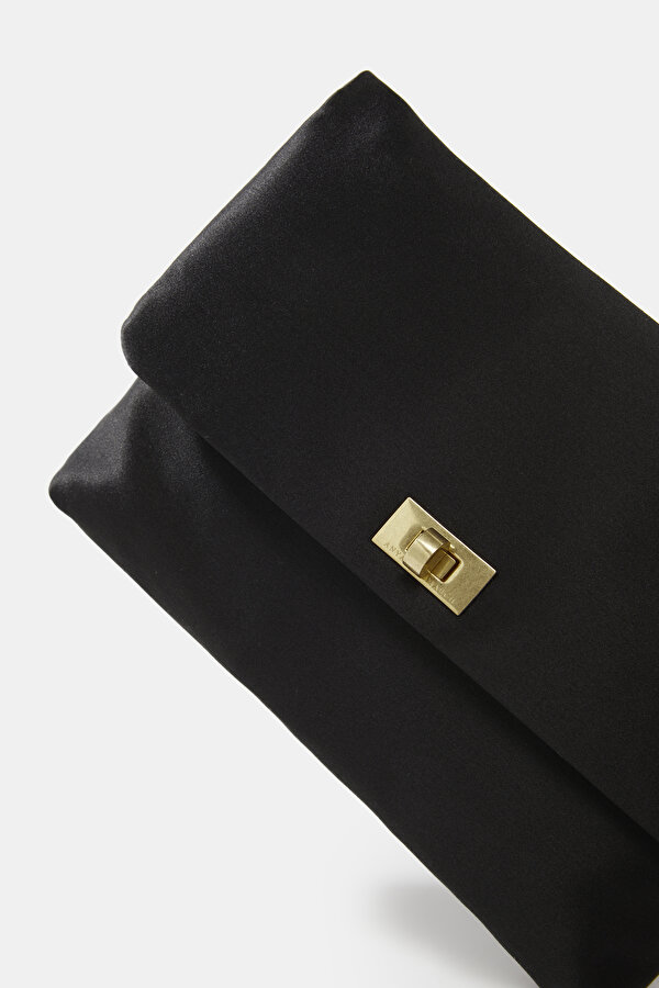 BLACK BAG 6