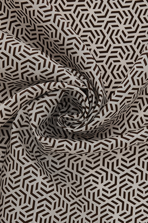 BROWN GEOMETRIC DESIGN TWILL SHAWL 2