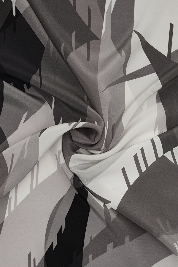 BLACK GEOMETRIC DESIGN CREPE DE CHINE SHAWL 2