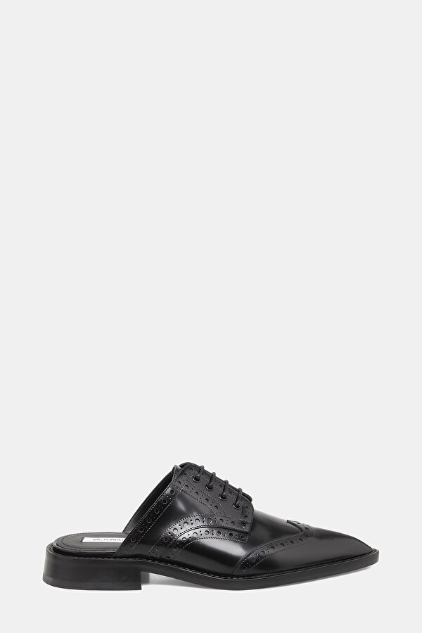 SLIPPER