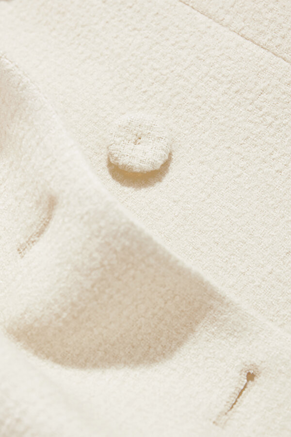 ECRU SURPLICE NECKLINE (CROSS-OVER NECKLINE) JACKET 11