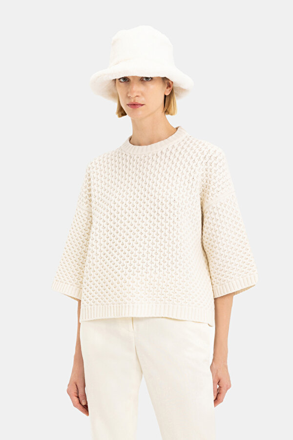 ECRU BASIC / ROUND NECKLINE JERSEY