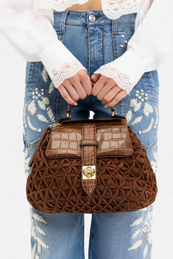 BROWN LEATHER BAG 6