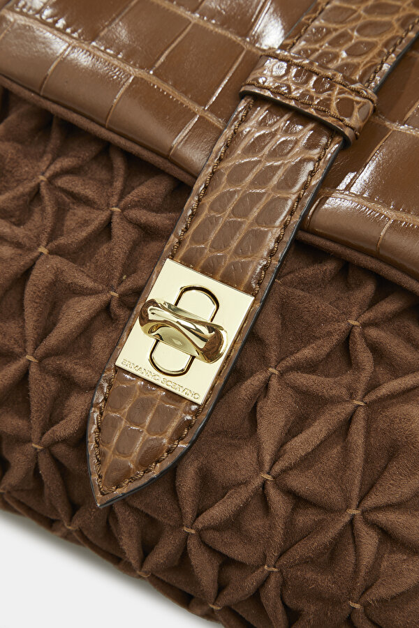 BROWN LEATHER BAG 7