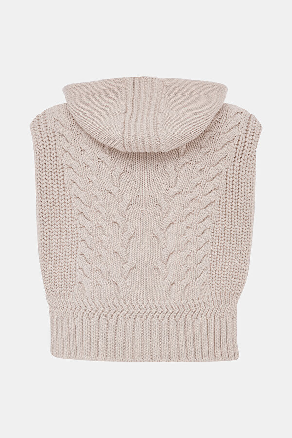 BEIGE SWEATER 6