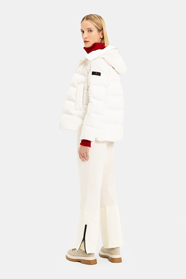 WHITE COAT 2