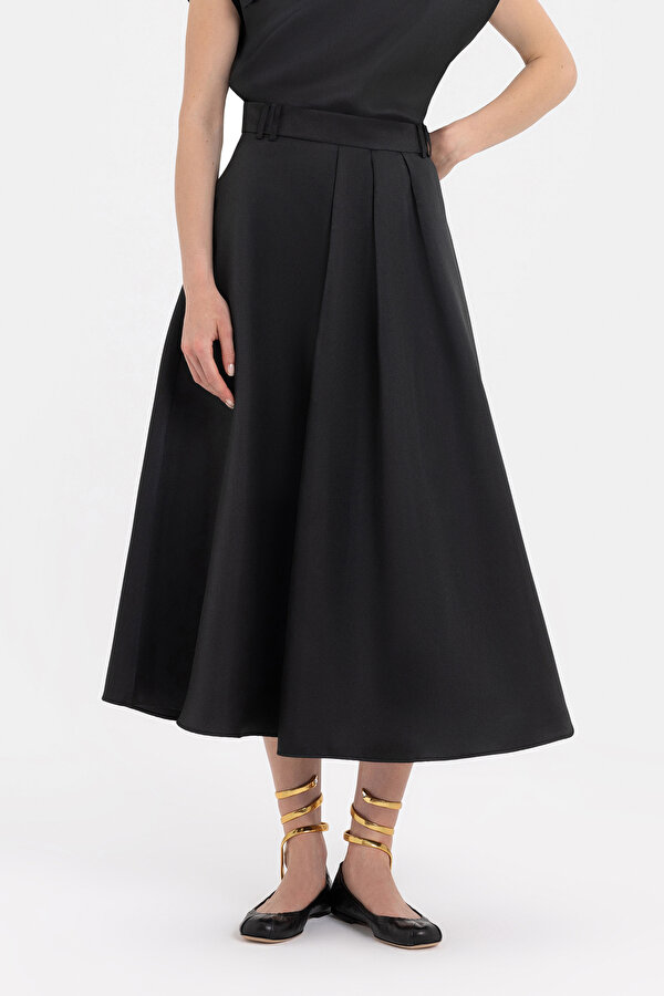 BLACK MIDI SKIRT 2