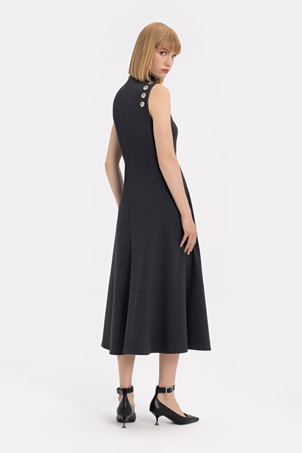 ANTHRACITE SLEEVELESS MIDI DRESS 2