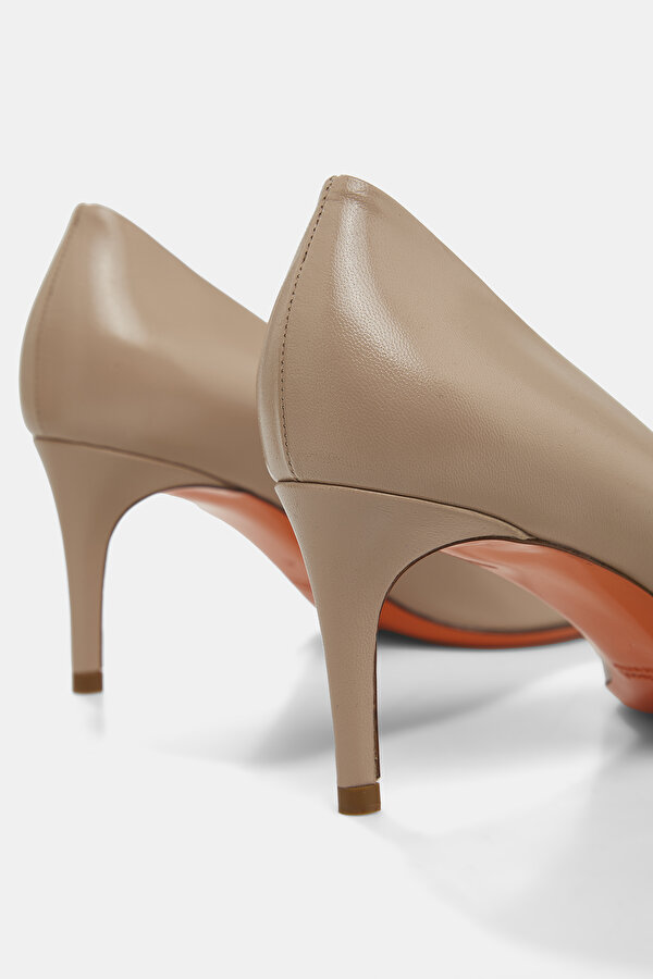 BEIGE LEATHER SHOES 6