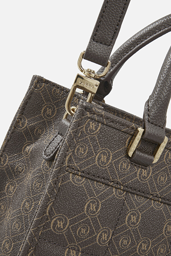 BEIGE MONOGRAM BAG 6