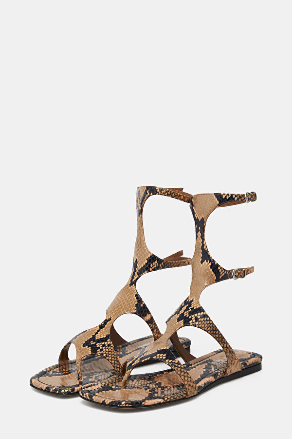 SANDALS 2