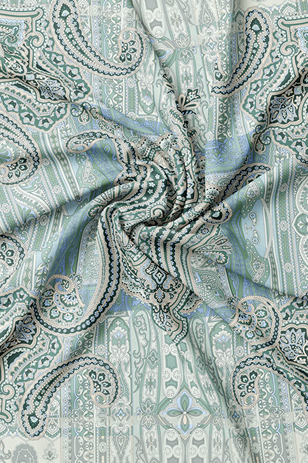ZÜMRÜT YEŞİLİ ŞAL DESENLİ TWILL EŞARP 2