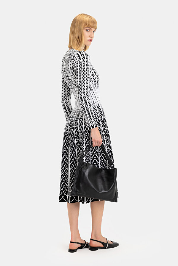 WHITE LONG SLEEVE MIDI DRESS 2