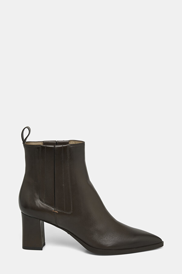 BROWN LEATHER BOOT