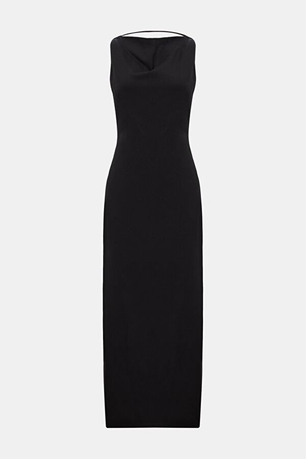 BLACK SLEEVELESS DRESS