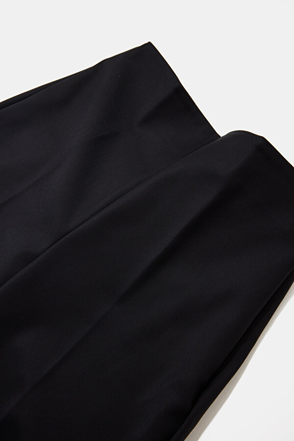 BLACK STRAIGHT CUT TROUSERS 6