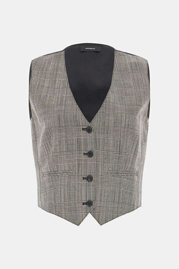 GREY VEST