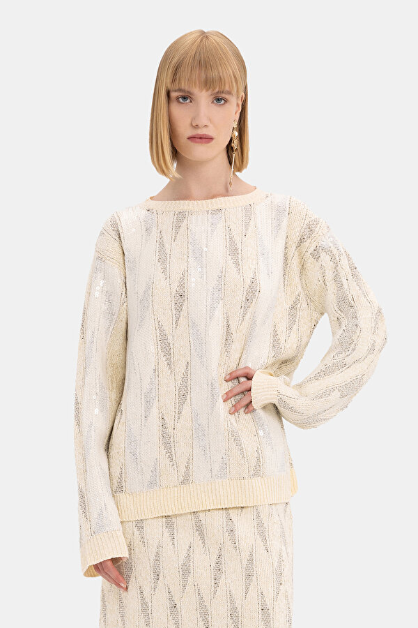 WHITE BOAT NECK  KNITWEAR