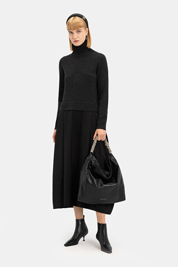 BLACK LONG SLEEVE DRESS