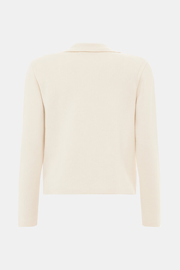 BEIGE JACKET 6