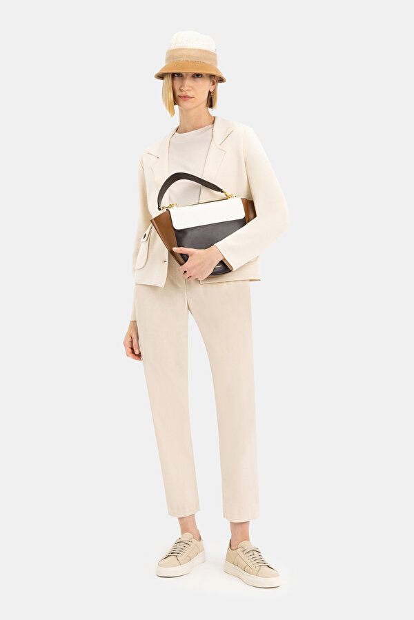 BEIGE JACKET