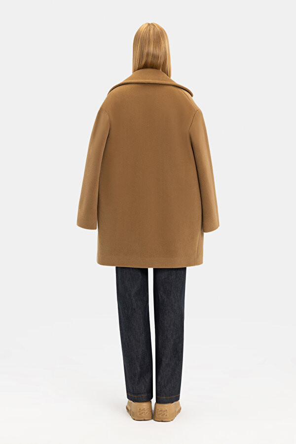 CAMEL WOOL OVERCOAT 2