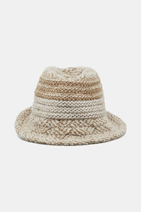ECRU HAT 2
