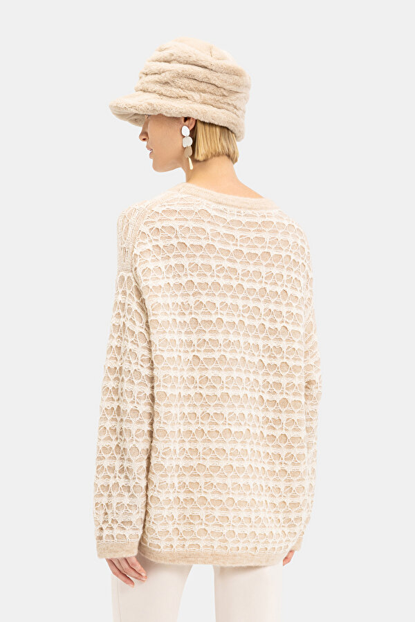 BEIGE BASIC / ROUND NECKLINE KNITWEAR 2