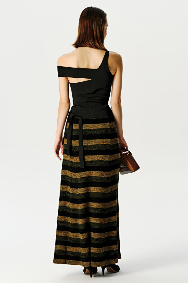 BROWN WOOL SKIRT 2