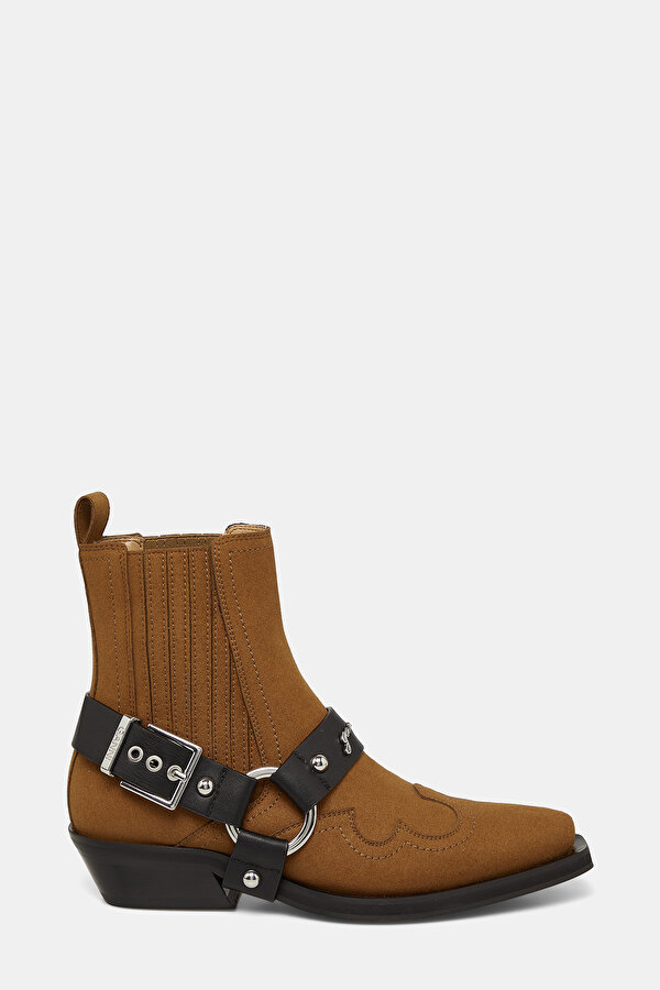 BLACK BOOT