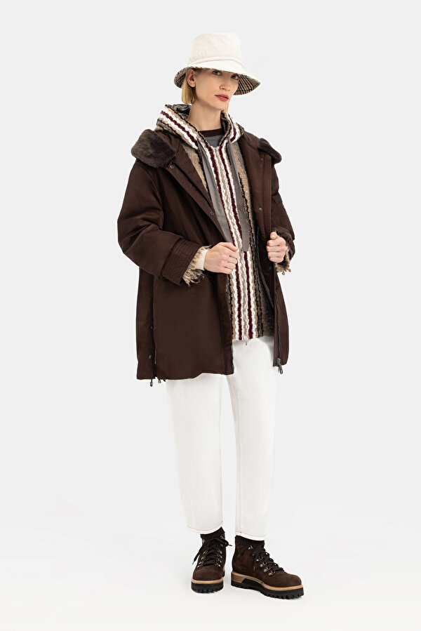 DARK BROWN COAT