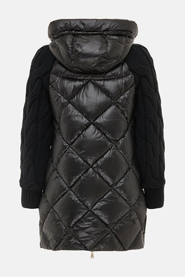 BLACK COAT 2