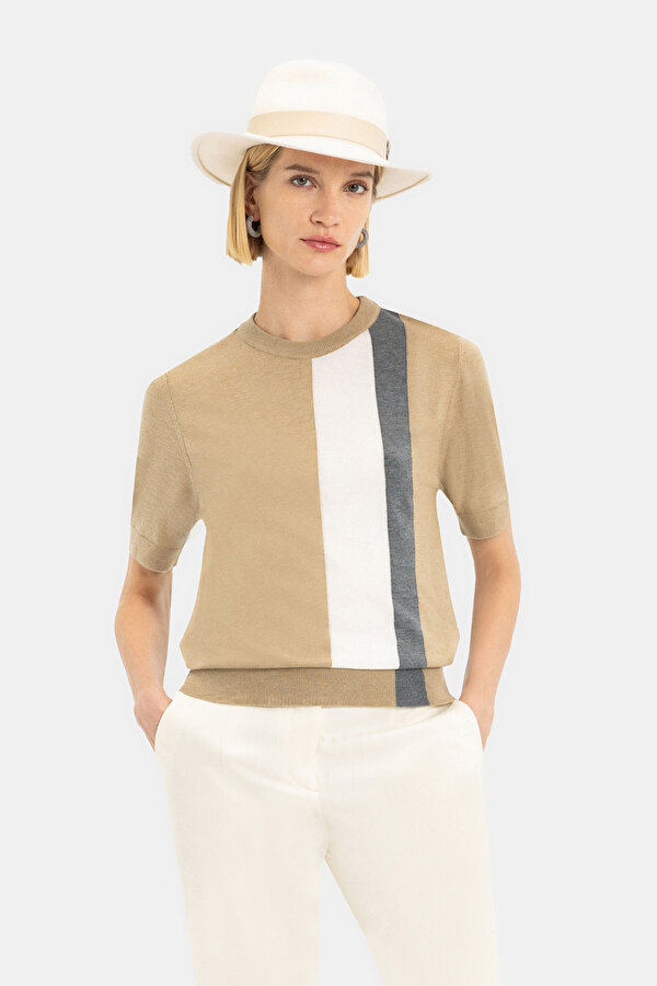 GREY BASIC / ROUND NECKLINE SHORT SLEEVE BLOUSE