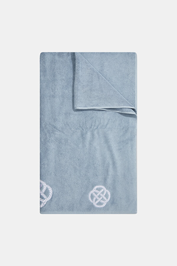 TOWEL 11