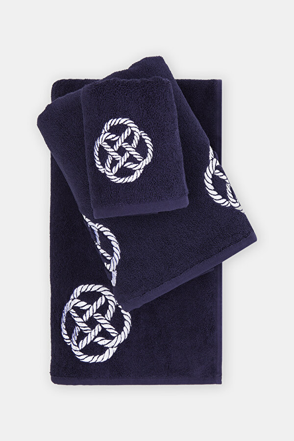 TOWEL 2