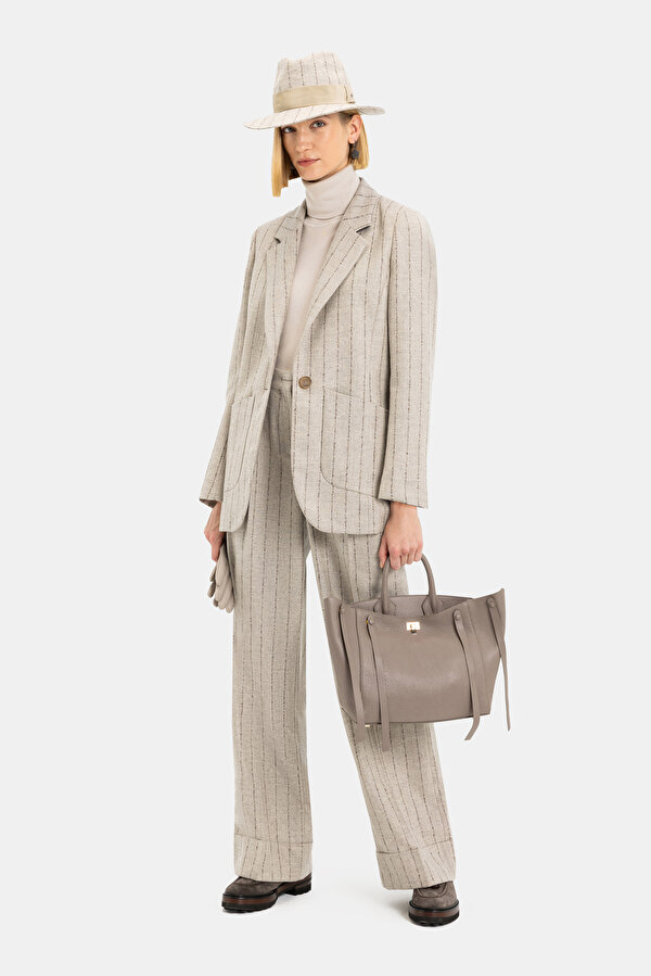 BROWN JACKET