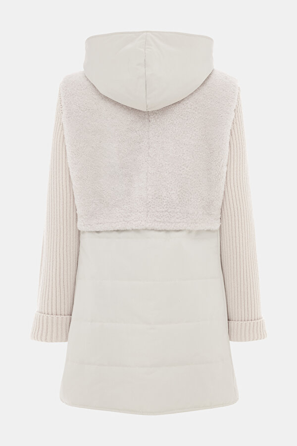 GREY COAT 7