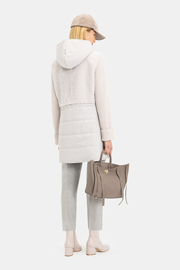 GREY COAT 2