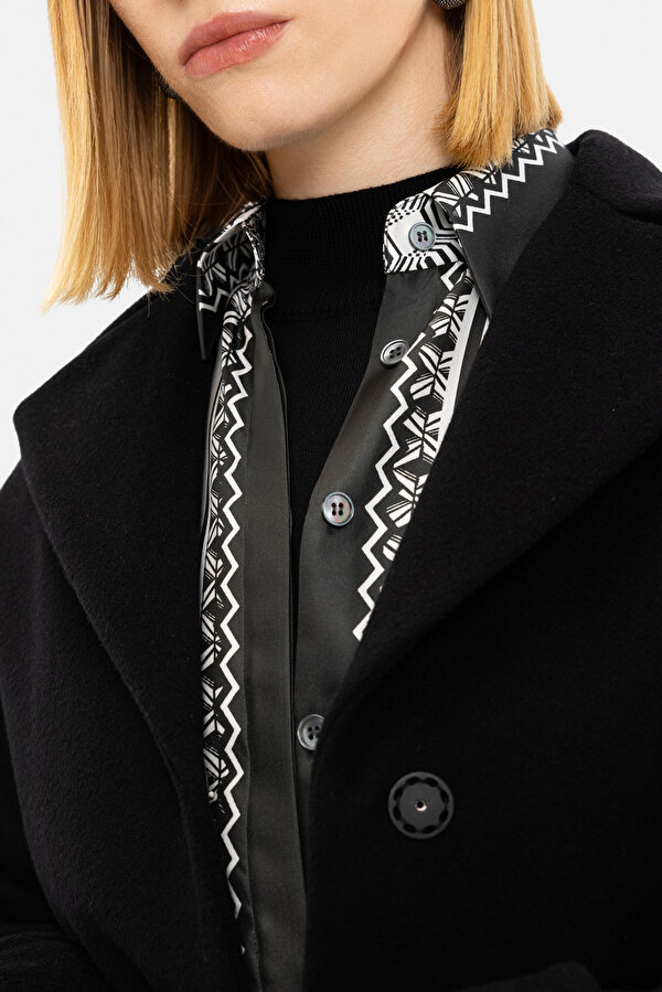BLACK WOOL OVERCOAT 12