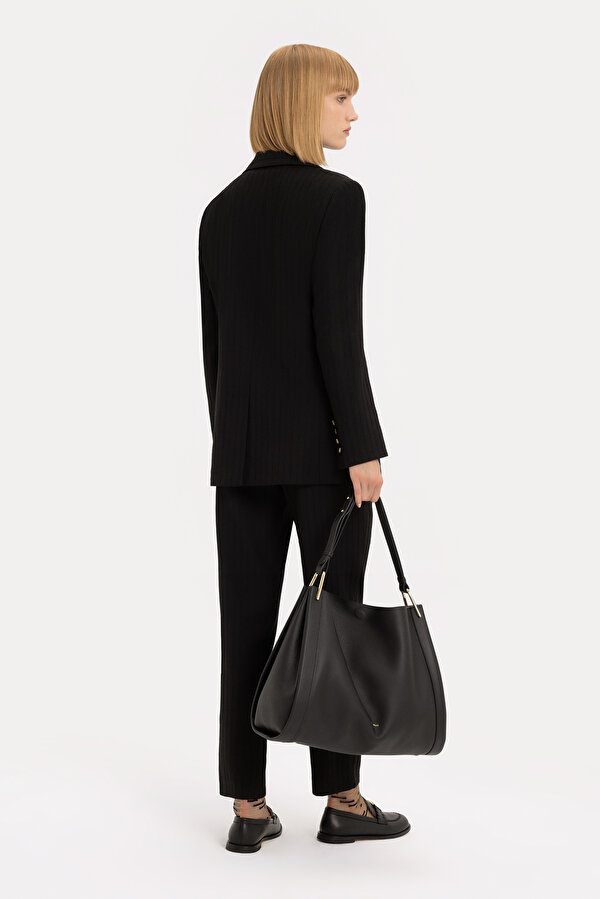 BLACK JACKET 2