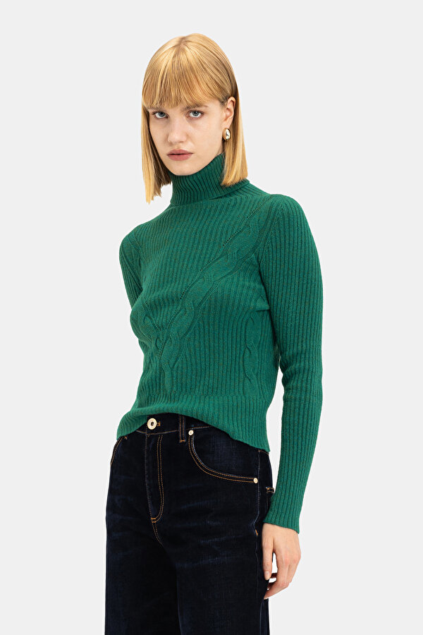 GREEN  KNITWEAR