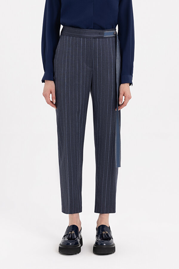 MULTICOLOR DESIGN FILLED SKINNY LEG TROUSERS 2