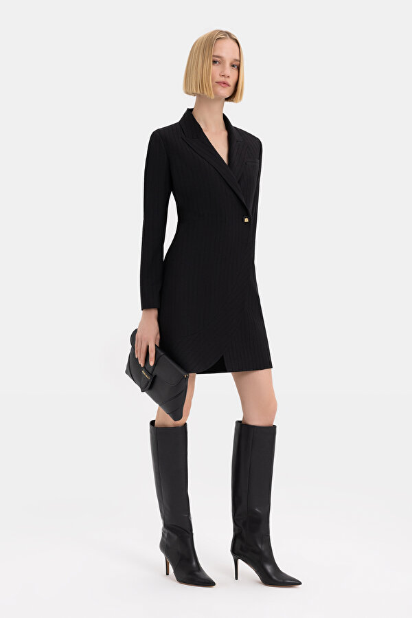 BLACK LONG SLEEVE ASYMMETRIC DRESS