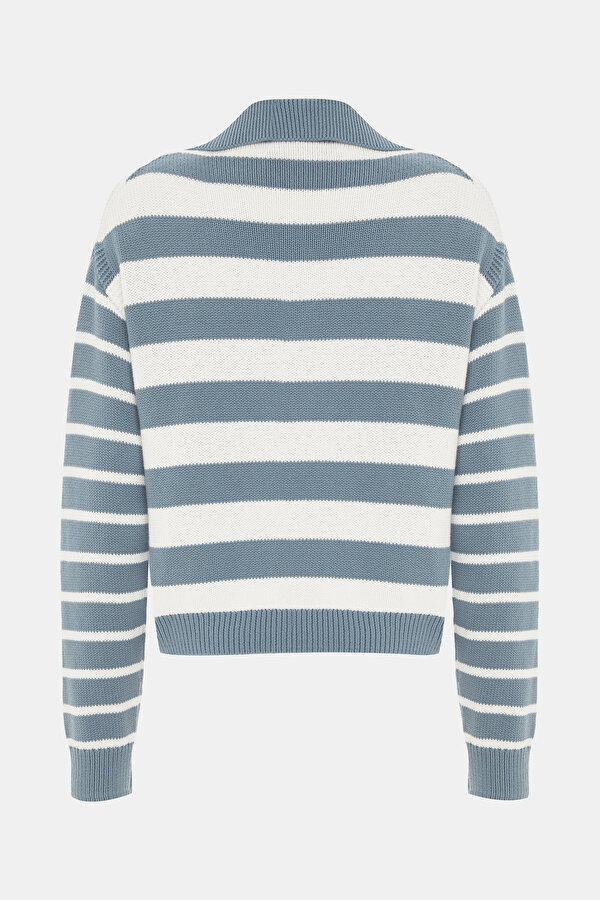 KNITWEAR 2