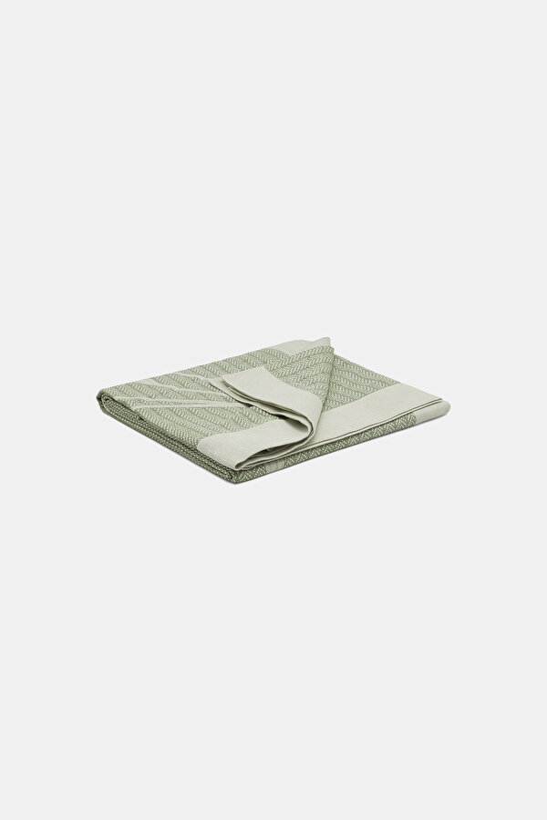TABLECLOTH 2