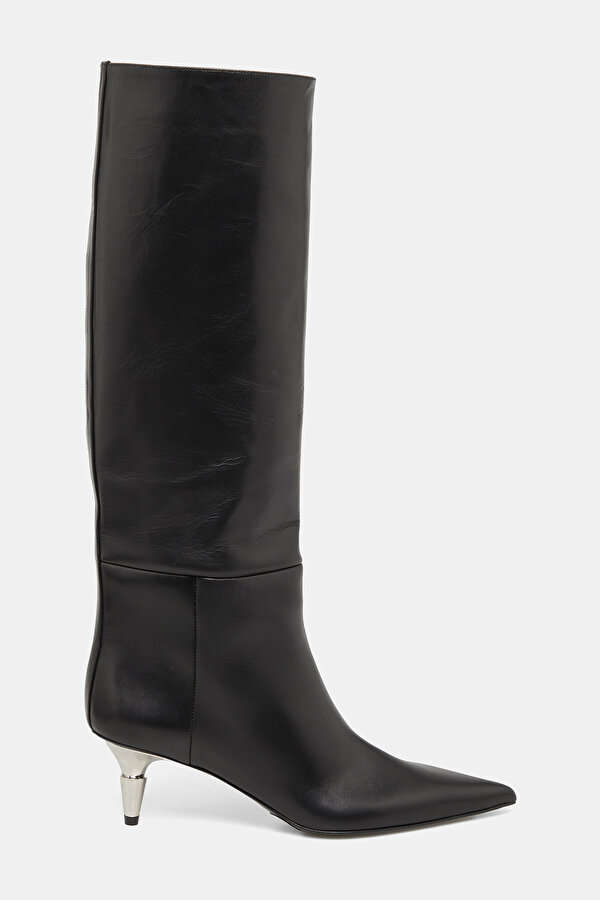 BLACK BOOT