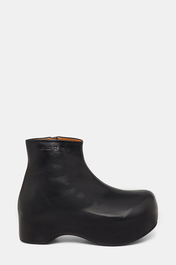 BLACK LEATHER BOOT