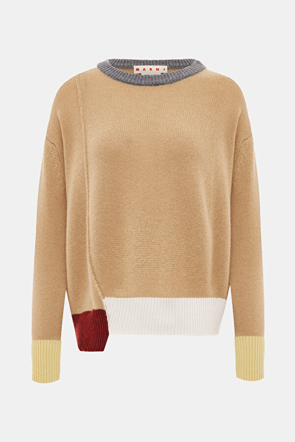 KNITWEAR