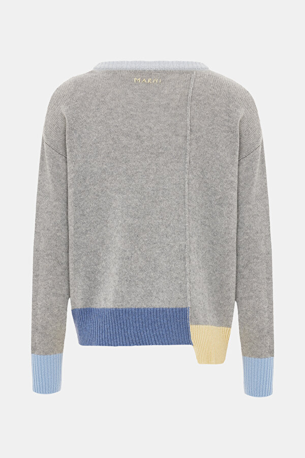 KNITWEAR 2
