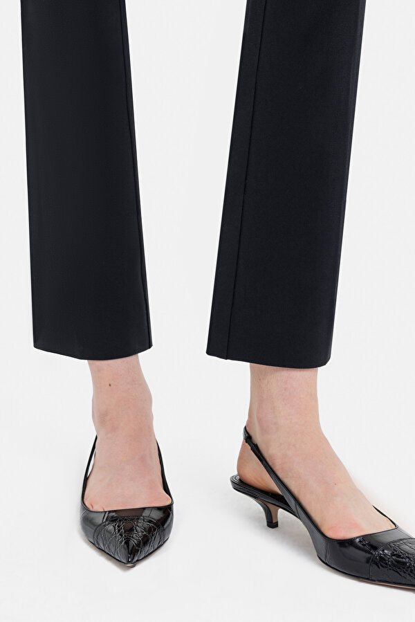 SHORT FLARE PANTS 12